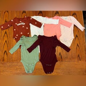 Assortment of 6 Baby Onesies, Long Sleeved, Size 0-3 months